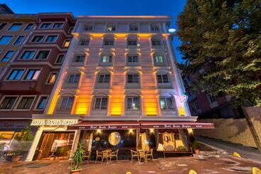 Santa Sophia Hotel   İstanbul
