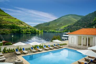هتل The Vintage House Douro