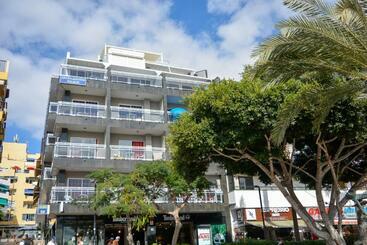 Жильё для туристов Apartamentos Sol Mar