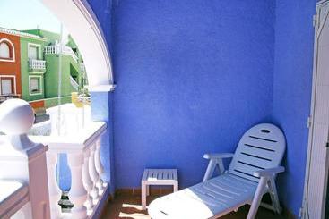 Apartaments Pueblo La Paz