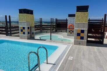 فندق Chatur Costa Caleta