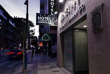 هتل Ciudad de Sabiñánigo