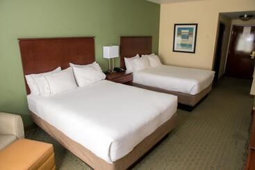 בית מלון כפרי Holiday Inn Express & Suites Cocoa, An Ihg