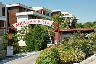 هتل Messambria Beach Apartments