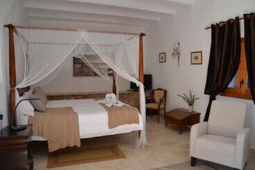 فندق ريفى Agroturismo Petit Hotel Son Perdiu   Adults Only
