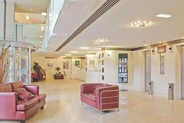 هتل The Britannia Nottingham