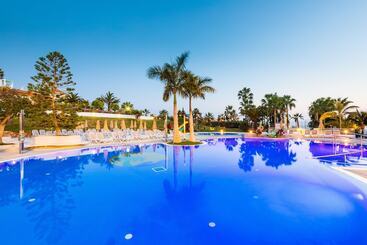 酒店 Tropical Park