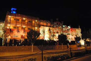 آپارتمان Pirates Village