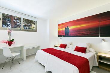 Ca’s Saboners Aparthotel