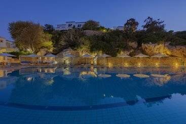 Dolphin Bay Family Beach Resort