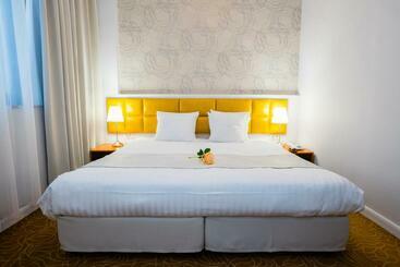 هتل Best Western  Lev Or I