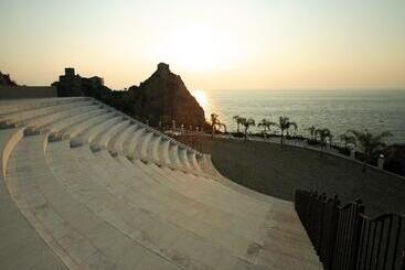 Capo Dei Greci Taormina Coast Resort Hotel & Spa