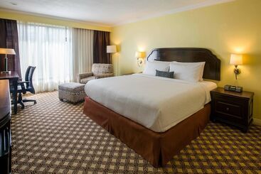 فندق Courtyard Toluca Airport