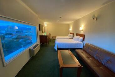 فندق Enterprise Inn Poliforum