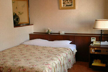 هتل Los Inn Kochi