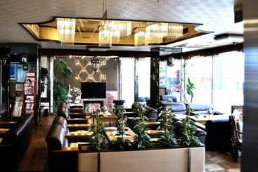 هتل Los Inn Kochi
