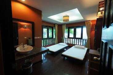 호텔 Merit Resort Samui