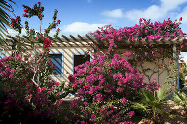 Hotel Parque Das Dunas Village