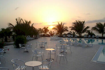Hotel Parque Das Dunas Village