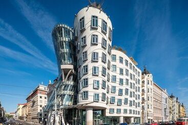 هتل Prague Centre Plaza