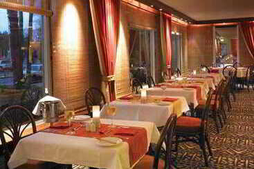 호텔 Southern Sun Elangeni & Maharani