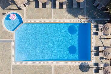 אתר נופש Parosland