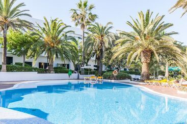 公寓式酒店  Bluesea Ses Cases D Or