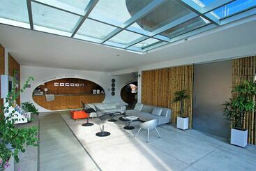 هتل Cocoon