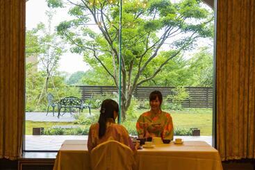 בית מלון כפרי Morinokaze Oshuku