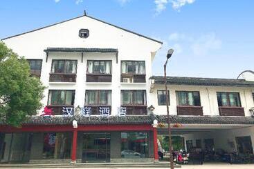 בית מלון כפרי Villa Al Hajjar