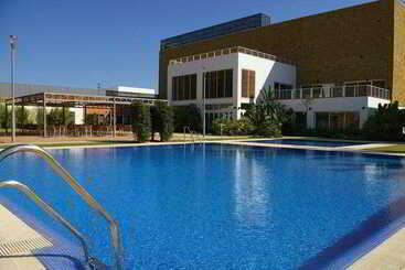 Отель Calamijas