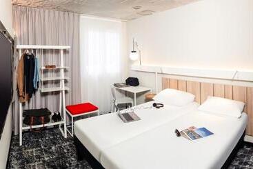 ホテル Ibis Pontarlier