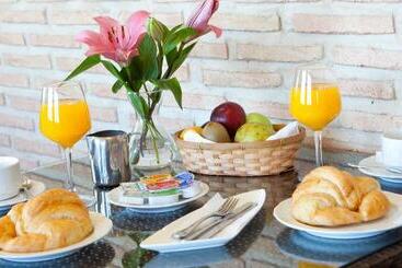 Hotel Medina De Toledo