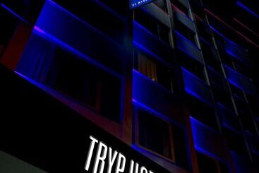 فندق Tryp By Wyndham Antwerp