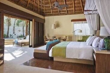 호텔 Viceroy Riviera Maya, A Luxury Villa Resort