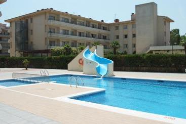 آپارتمانهای توریستها Apartamentos Familiares Sa Gavina Medes