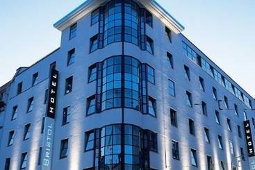 Bristol Hotel   Frankfurt City