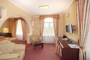 בית מלון כפרי Maxima Zarya