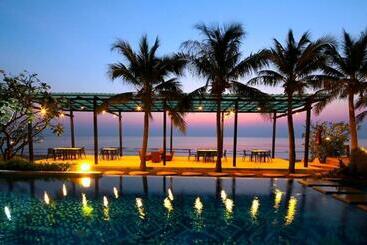 Hotel Purimuntra Resort & Spa