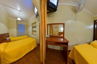 پانسیون Casa de Hóspedes Modelo