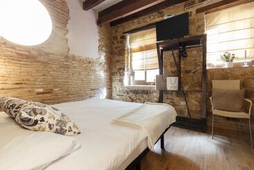 Жильё для туристов Ainb Picasso Corders Apartments