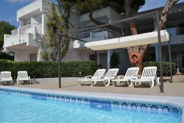 Atlas Apartments Ibiza