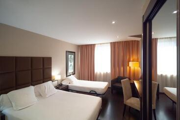 Azz Asturias Langrehotel & Spa