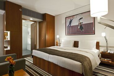 هتل Dorint Kurfurstendamm Berlin