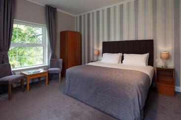 ホテル Elfordleigh