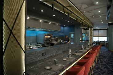 هتل Holiday Inn Moscow Sokolniki, An Ihg