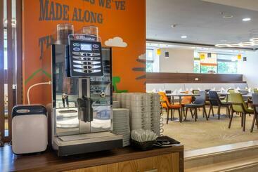 هتل Holiday Inn Moscow Sokolniki, An Ihg