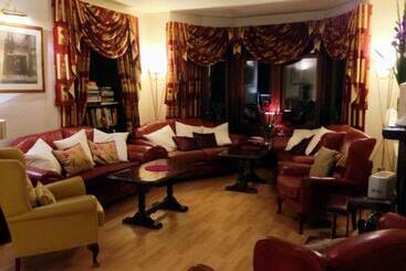 هتل Innseagan House