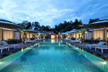 هتل Pilgrimage Village Boutique Resort & Spa