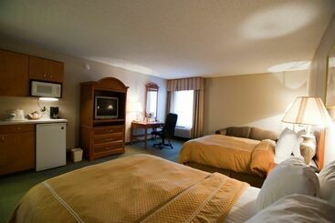 هتل Comfort Suites University